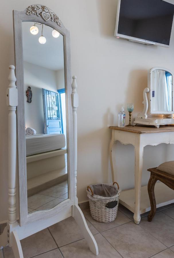 אדאמאס Blu Suites And Studios מראה חיצוני תמונה