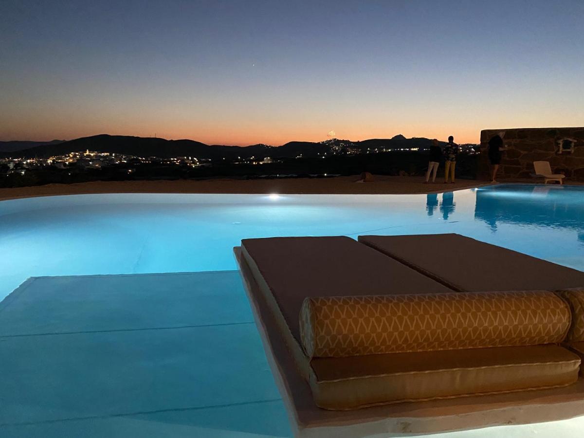 אדאמאס Blu Suites And Studios מראה חיצוני תמונה