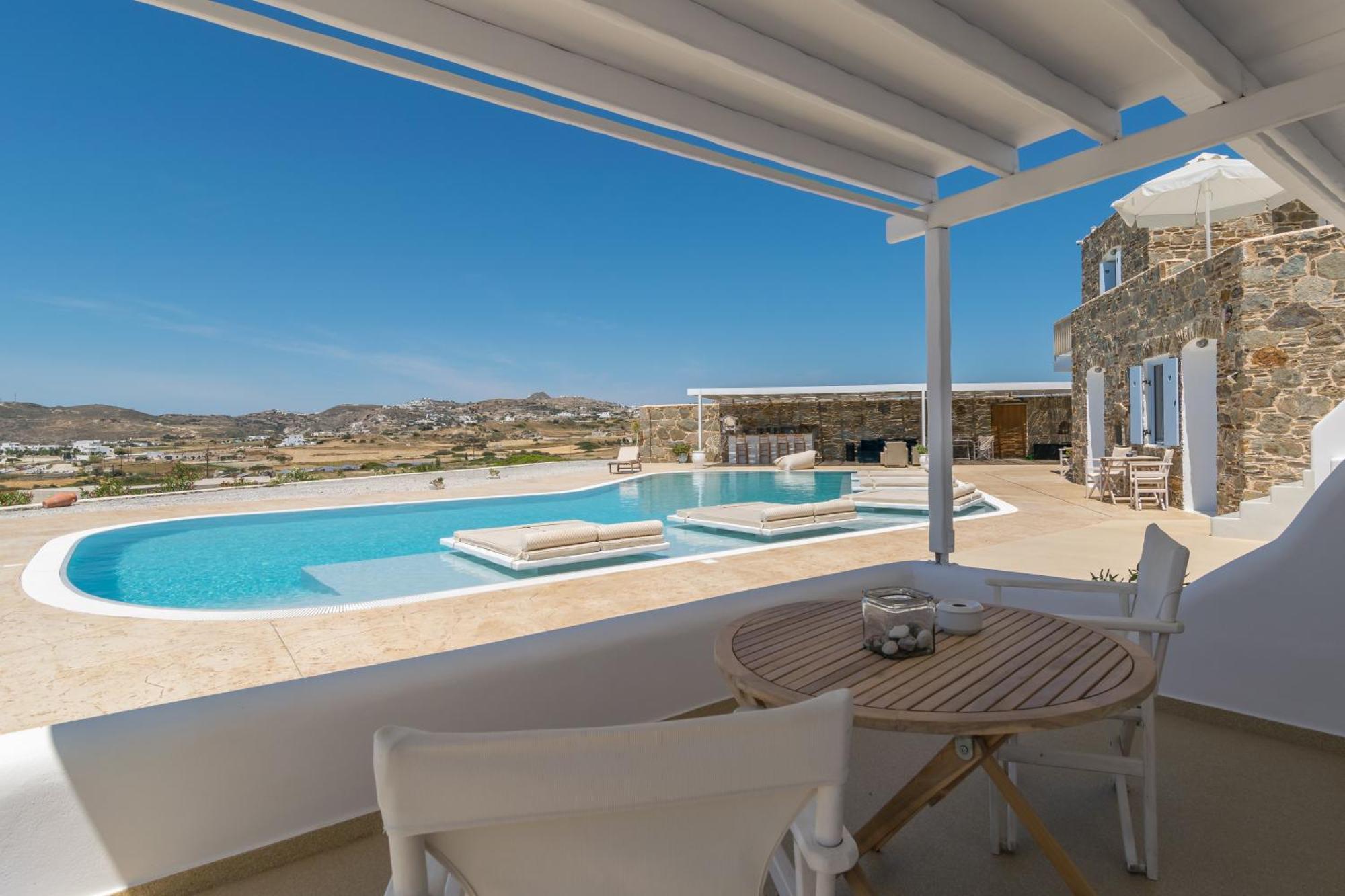 אדאמאס Blu Suites And Studios מראה חיצוני תמונה