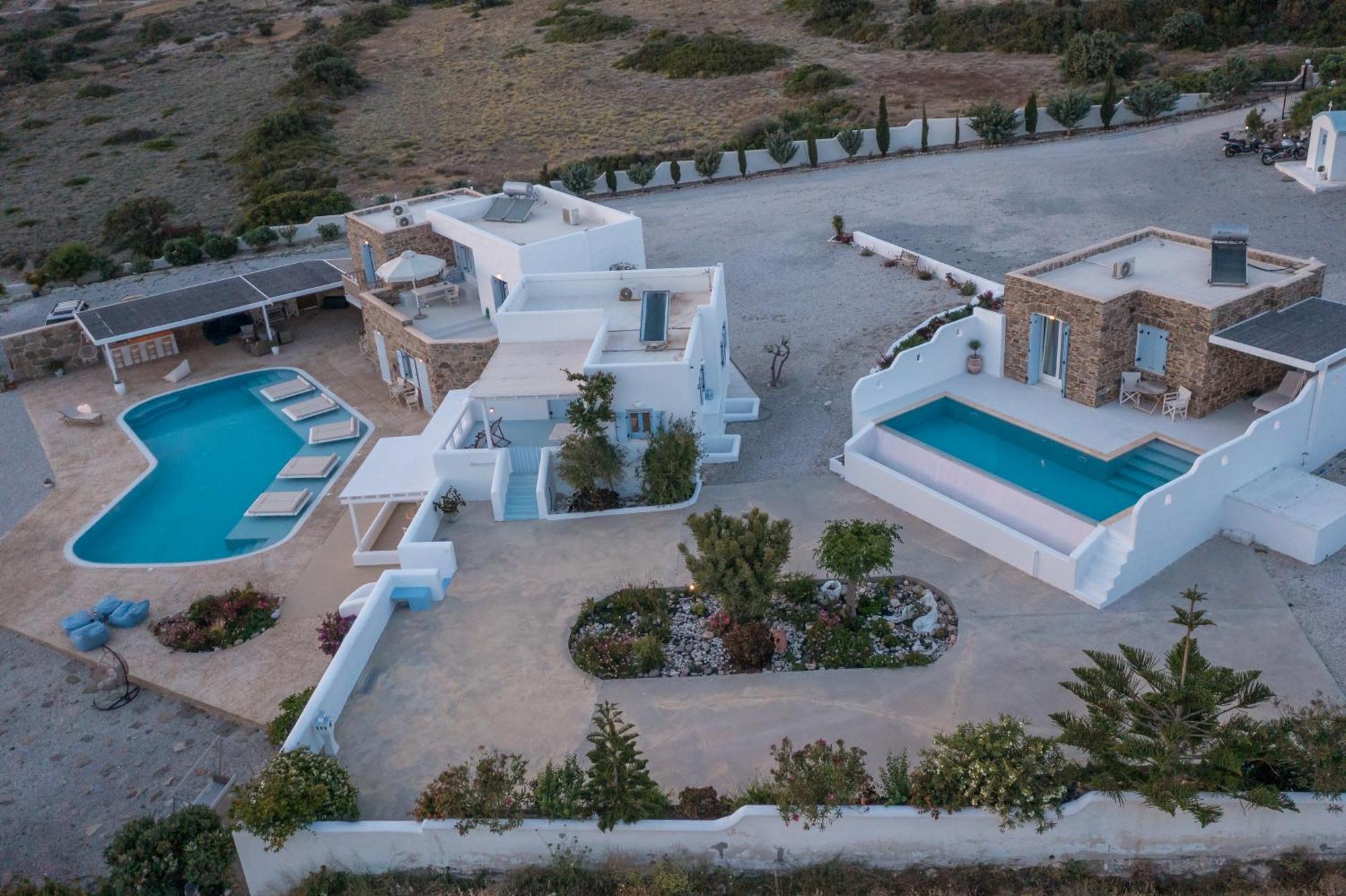 אדאמאס Blu Suites And Studios מראה חיצוני תמונה